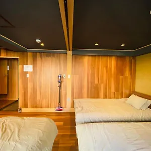  Apartment Ueno House